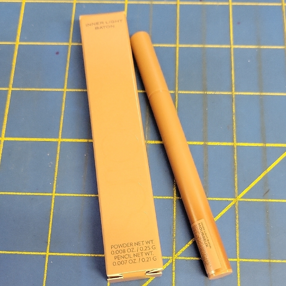 Surratt Inner Light Baton Dual ended Eye Mousseux (deep champagne gleam) New